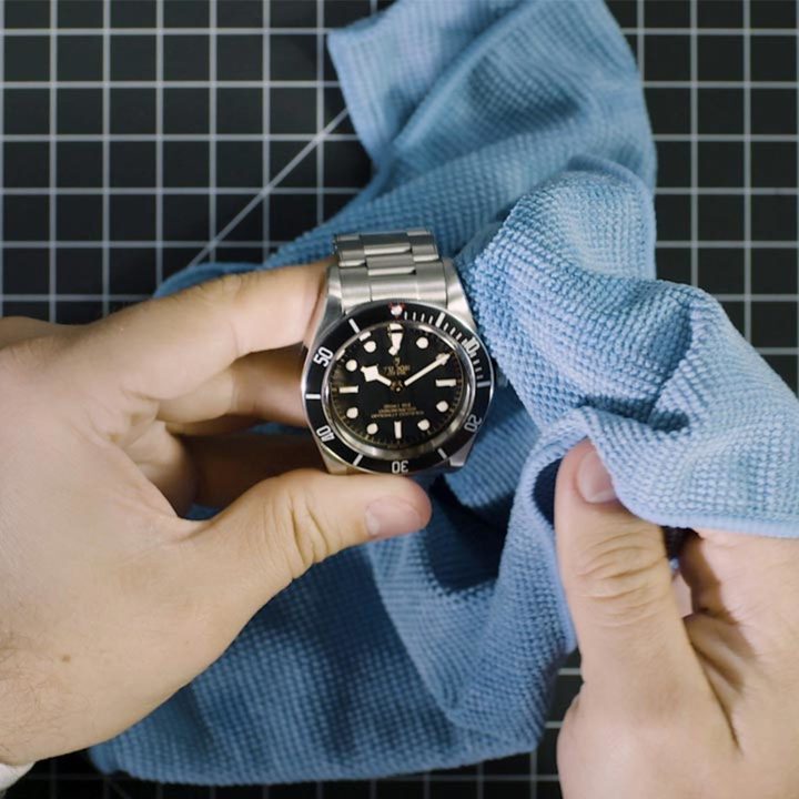 TUDOR Tutorials Watch Cleaning