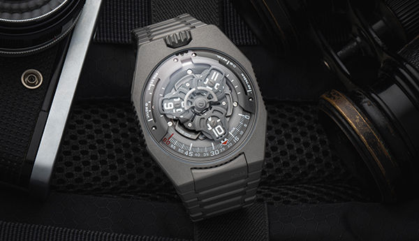 The UR-100V Appears in a Full Titanium Jacket | Westime