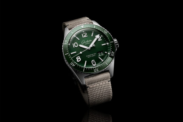 Glashütte Original SeaQ Panorama Date Luxury Watch