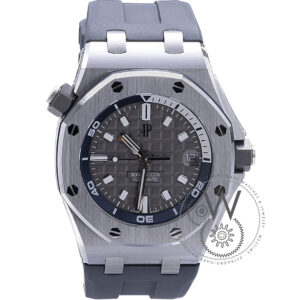 Royal Oak Offshore Diver 42mm Steel Grey Dial 15720ST.OO.A009CA.01 pre-owned luxury watch front view