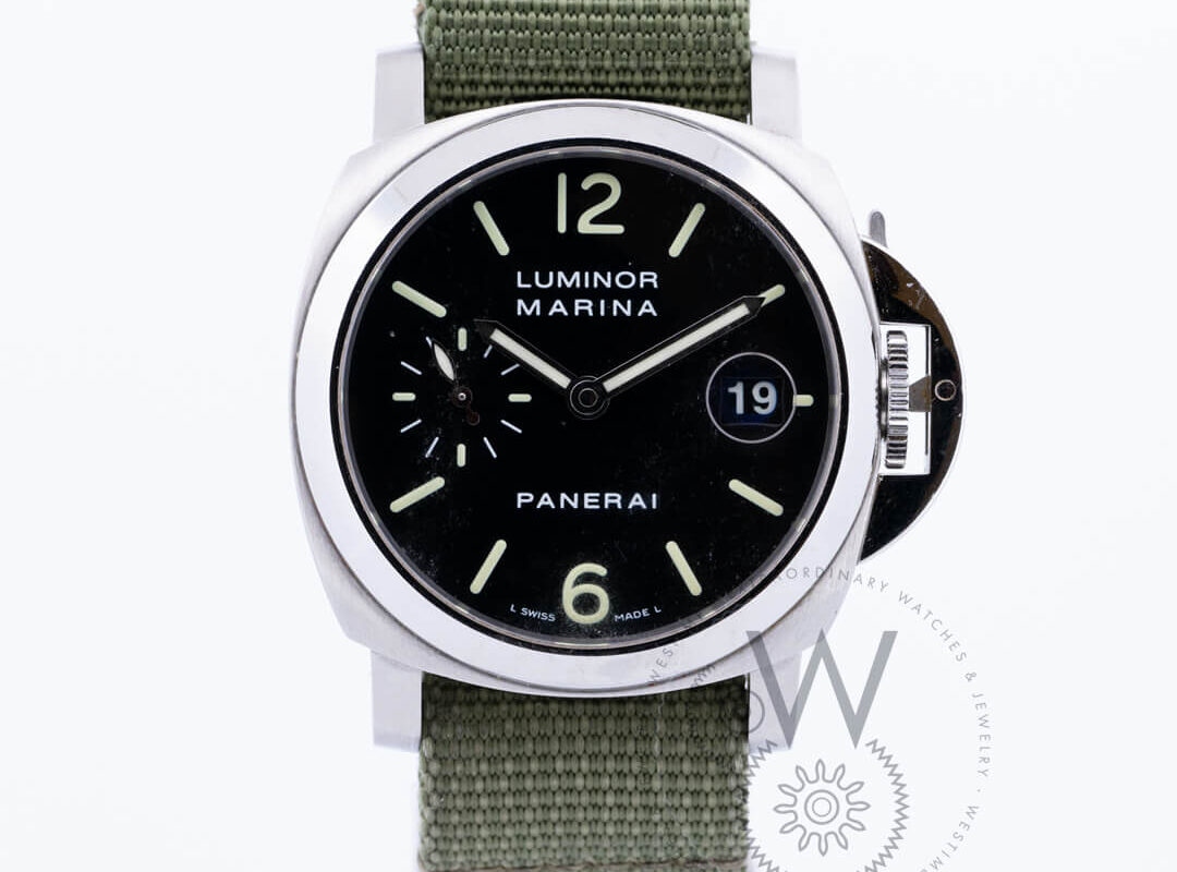 Panerai Luminor Marina Pam 40mm Stainless Steel Black Dial