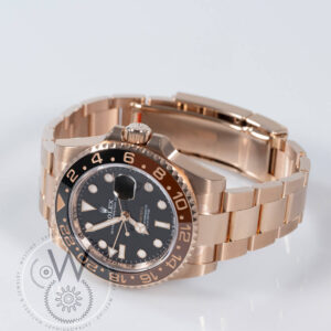 Rolex GMT-Master II 126715CHNR in Everose gold with black and brown bezel, 40mm