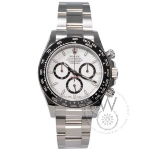 Rolex Cosmograph Daytona 126500LN, stainless steel case, white dial, black ceramic bezel, Oyster bracelet.